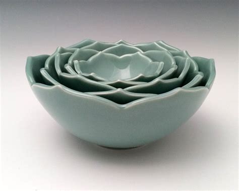 Ceramic Nesting Lotus Bowls Serving Bowls Set Of Five