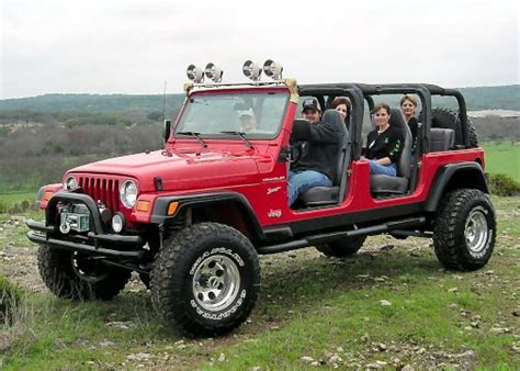 Sporty Car: jeep wrangler 4 door