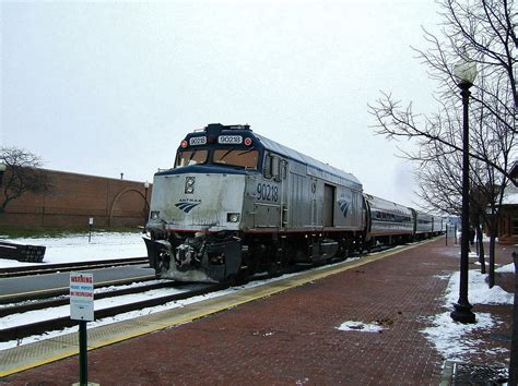 Solve Amtrak Jigsaw Puzzle Online With Pieces