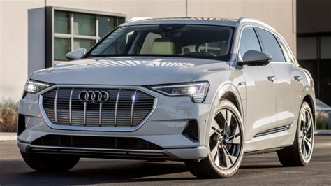 The Differences Between The Audi Q4 E Tron E Tron S And Q8 E Tron