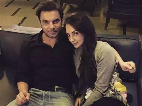 Sohail Khan's former wife changes her surname on Instagram