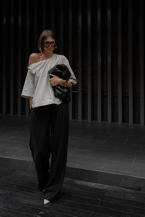 Singapore Fashion Trends - the world's most unexpected fashion