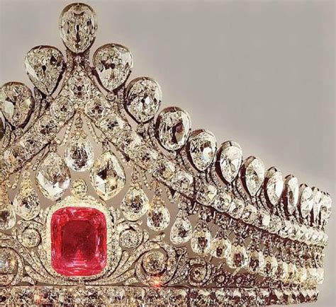 Малая императорская корона Российской империи.