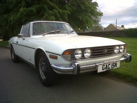 Triumph Stag Driven - ClassicCarsDriven.com