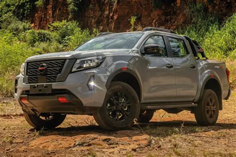 2025 Nissan Frontier Update 2024 Sandy Natalie