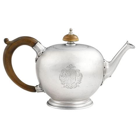 George Ii Bullet Teapot Made In London By John Swift In 1734 For Sale At 1stdibs In1734