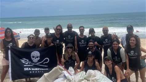 Ondas Limpas Sea Shepherd Brasil Praia Do Mo Ambique Youtube