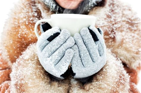 Trick Yourself Into Feeling Warm Cold Weather Hacks The Healthy