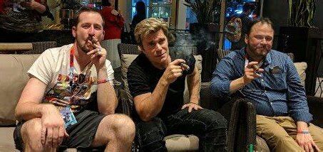 Vic Mignogna 2025: dating, net worth, tattoos, smoking & body facts