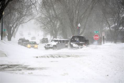 Winter Storm Olive Live Historic Snow And Ice Grips Midwest As