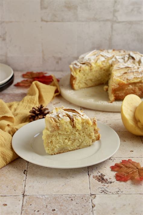 Torta Di Mele Con Crema Pasticcera Una Famiglia In Cucina