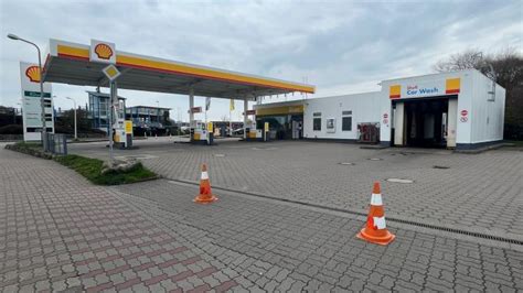 Nach Schließung am Sonntag Shell Tankstelle auf Sylt wieder offen SHZ