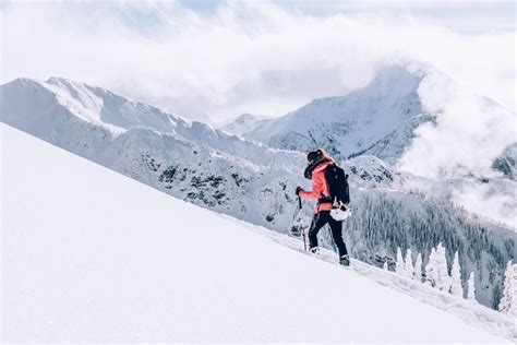 Skiing in Revelstoke: Review, Guide & Tips | Ski Revelstoke