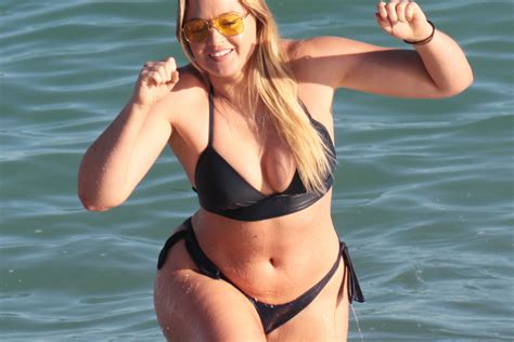 Plus Size Manekenka Iskra Lawrence Pokazala Obline U Miamiju