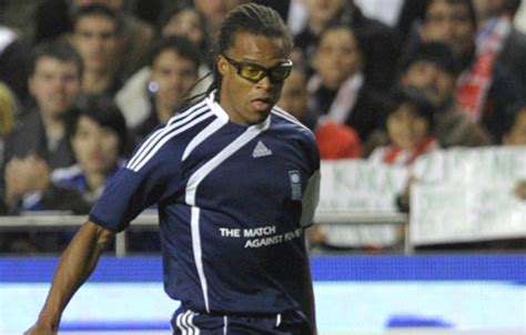 Edgar Davids Susul Cannavaro Ke Jakarta