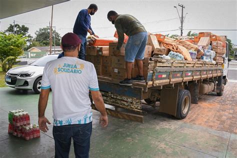 Ufac entrega 13 mil itens para campanha Juruá Solidário Universidade