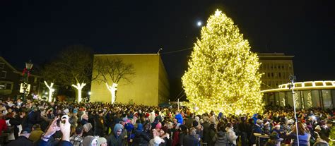 Crowds gather in Bethlehem as the Christmas City’s Christmas tree is ...