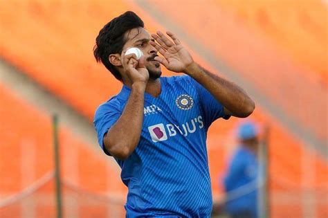 Wasim Jaffer Picks India S Playing Xi For St Odi Vs Wi Ravi Bishnoi