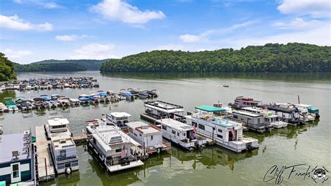 Tappan Lake Marina & Restaurant - Buckeye Drone