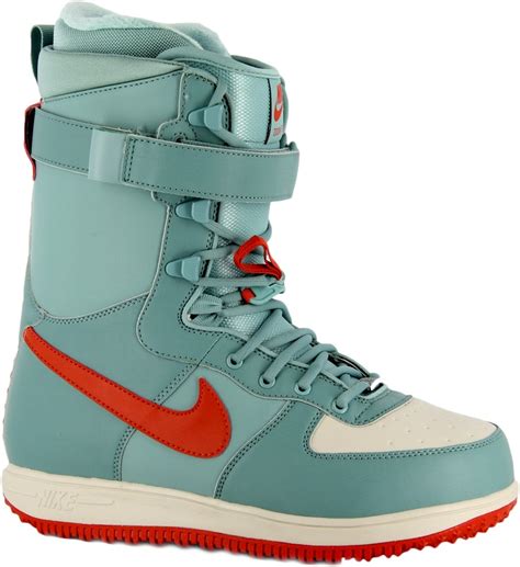 Nike Snowboarding Boots and Outerwear | Snowboard boots, Snowboarding ...