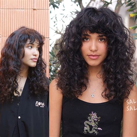 how-to-cut-your-own-curly-hair-at-home | Ecemella