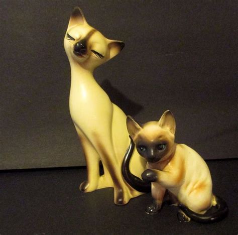 Vintage Siamese Cat Figurines Lefton Napco Japan Set Of 2 Siamese Cats Cats Siamese