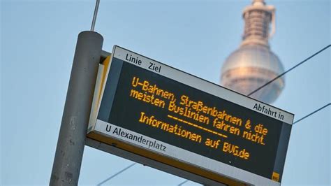 Tarifverhandlungen Verdi Droht Mit Warnstreiks Bei Der Bvg Zeit Online