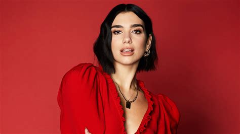 Dua Lipa Hará Su Debut Como Actriz En Hollywood Revista Velvet