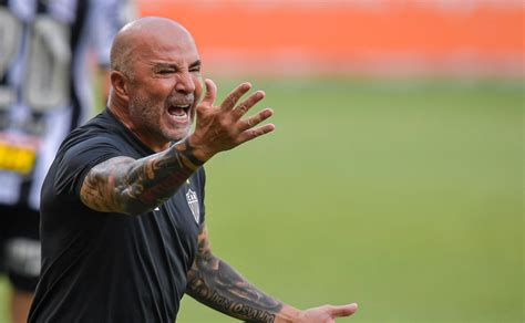 Jorge Sampaoli Es De Manera Oficial El Nuevo Entrenador De Olympique