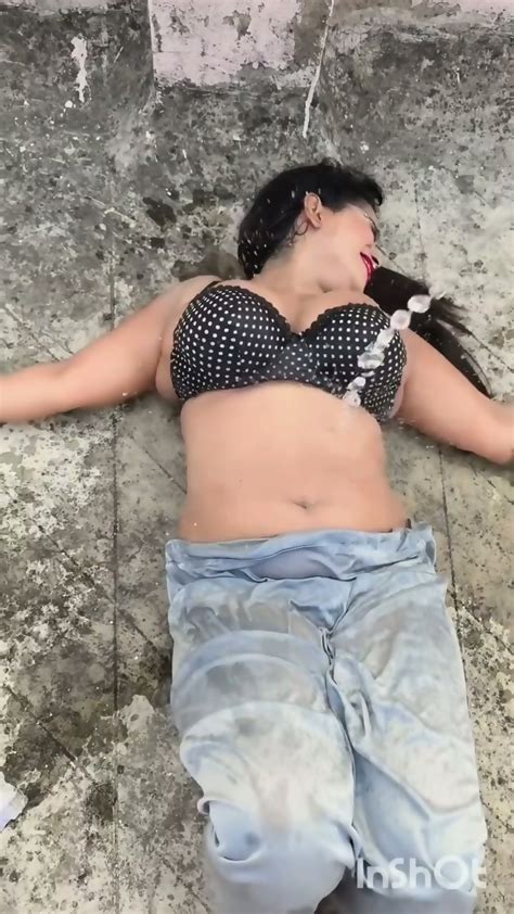 IG Hot Bold Model Shilpa Official 6 9 Sexy Wet Dance