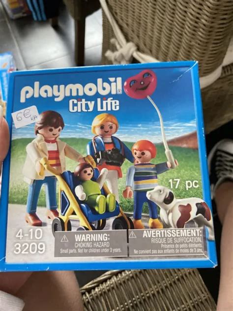 PLAYMOBIL 3209 CITY Life La Promenade En Famille Avec Poussette Chien