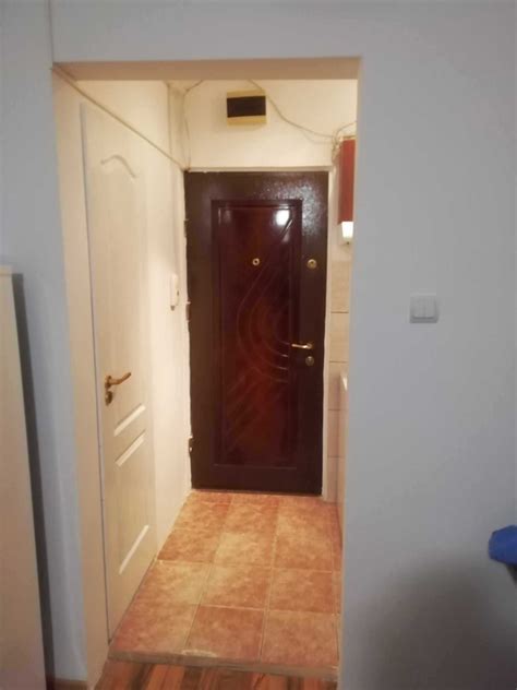 Garsoniera De Inchiriat Brasov Olx Ro