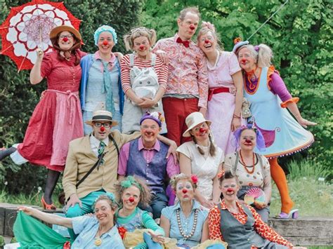 Clowns Sorgen F R Lebensqualit T In Kliniken Und Pflegeheimen