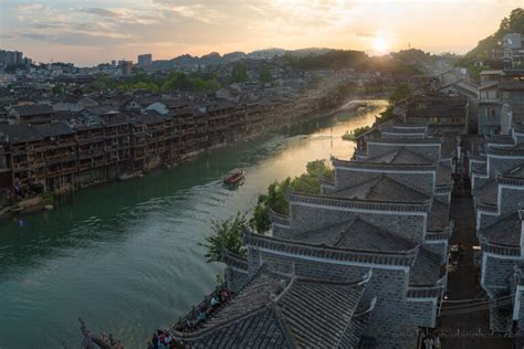 Quick Travel Guide To Fenghuang Old Town Fabio Nodari