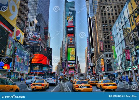view   iconic buildings  manhattan  york editorial image