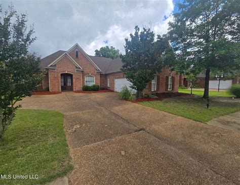 2864 Summer Oaks Pl, Southaven, MS 38672 - See Est. Value, Schools & More