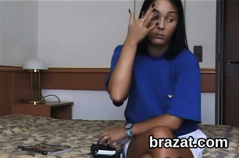 Casting Hottie Leaves After Hardcore Sex And Ass Hole Pounding