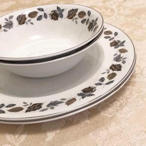 Glo White H Crown Alfred Meakin England Springwood Fall Leaf Dinner