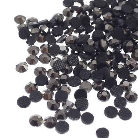 Hot Fix Ss16 4mm Flatback Rhinestones Hematite 150pk 5g Beads