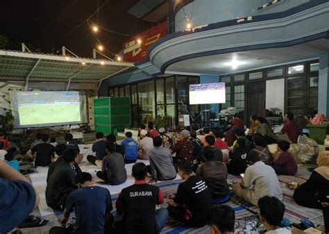 Nobar Timnas Indonesia Muhammadiyah Surabaya Lebarkan Sayap Dakwah