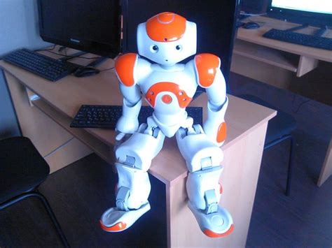 Avreste Mai Immaginato Di Poter Avere Un Robot Come Compagno Di Classe