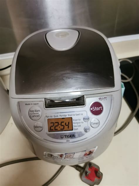 Tiger Rice Cooker 1 8 L Tv And Home Appliances Kitchen Appliances Cookers On Carousell