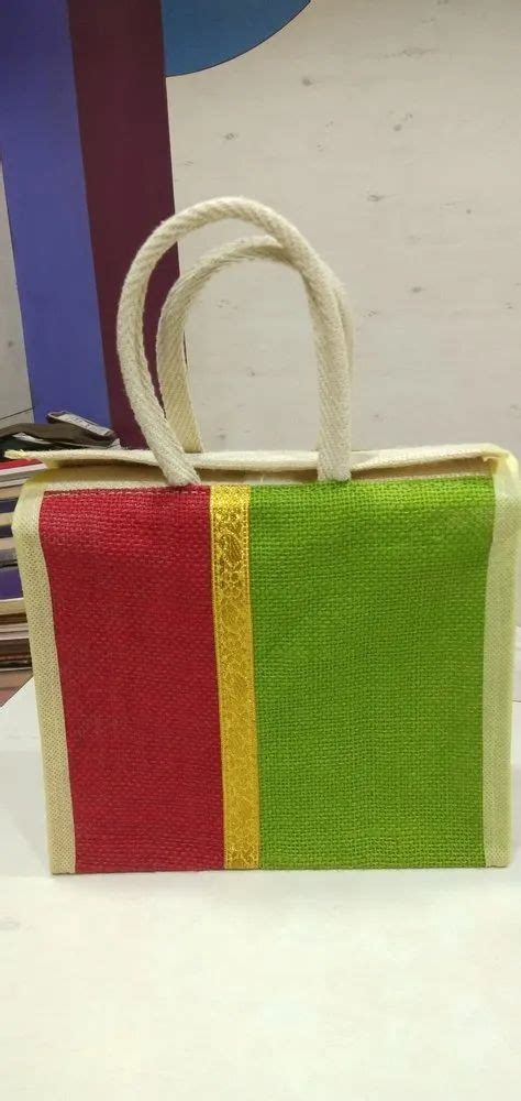 Standard Green And Red Jute Wedding Thamboolam Bag For Shopping At