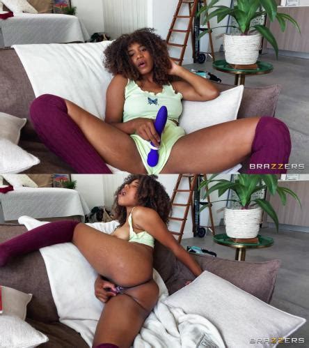 SOLO K S Jenna Foxx Gaming Gets Jenna Horny P Phun Org Forum