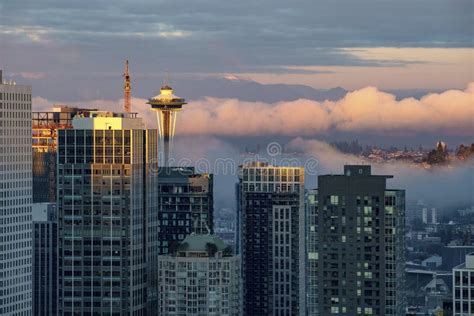 Downtown of Seattle Skyline Editorial Image - Image of amazon, building ...