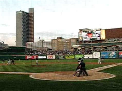 Allan Dykstra Single Rbi Tincaps Vs Lugnuts Parkview Field Fort