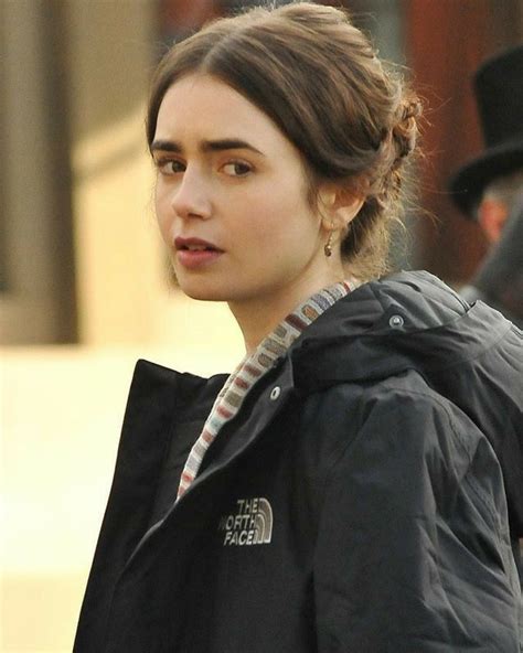 🎈lily Jane Collins 🎈 Estilo De Lily Collins Peinados Casuales Belleza Mujer