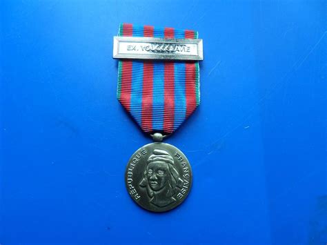 Médaille Commémorative Française avec barrette