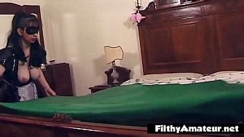 Algunas mujeres depravadas disfrutan juntas en una orgía amateur XVIDEOS