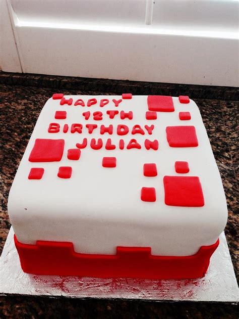 Minecraft cake - Decorated Cake by Elaine - CakesDecor